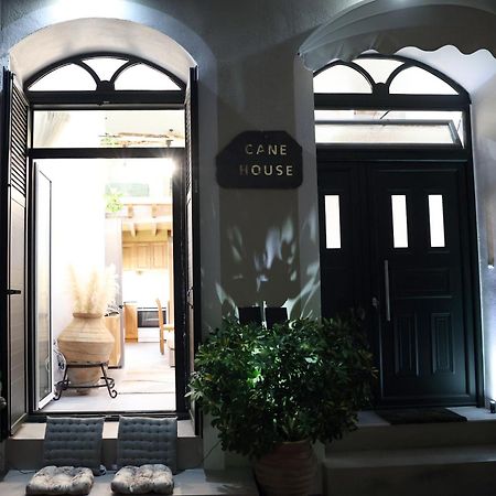 Cane'S Family Guest House Plomari Buitenkant foto